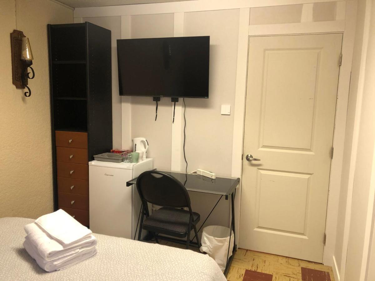 Cozy Guest Home Close To Downtown Vancouver Sights & Subway Station Bagian luar foto